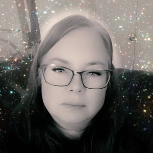 Meet your Posher, Deb